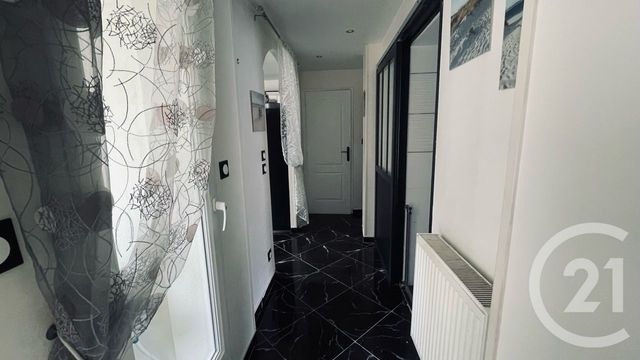 Maison à vendre - 7 pièces - 202 m2 - Chelles - 77 - ILE-DE-FRANCE