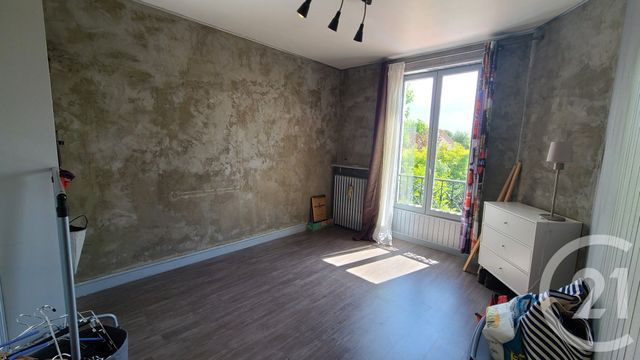 Maison à vendre - 6 pièces - 95,77 m2 - Vaires Sur Marne - 77 - ILE-DE-FRANCE