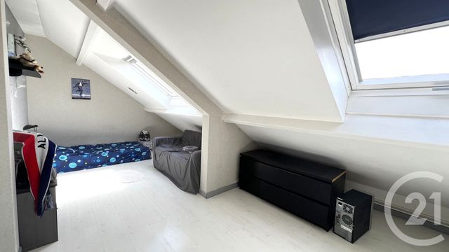 Maison à vendre - 8 pièces - 166 m2 - Chelles - 77 - ILE-DE-FRANCE