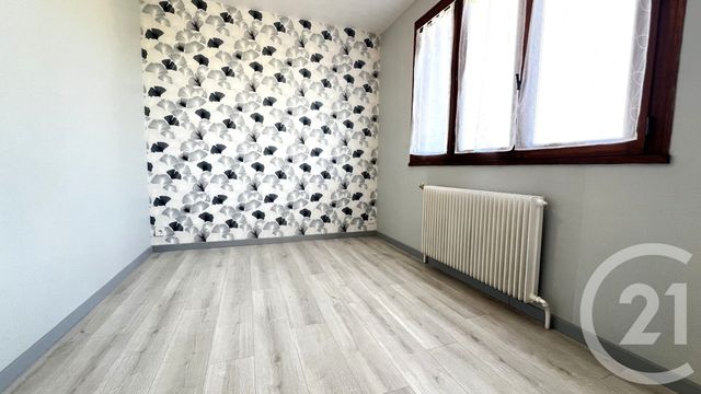Maison à vendre - 8 pièces - 166 m2 - Chelles - 77 - ILE-DE-FRANCE