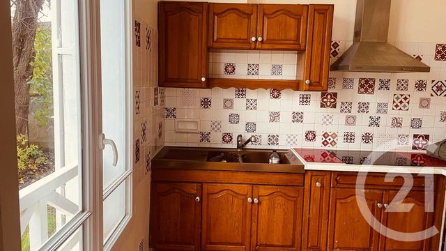 Maison &agrave; louer - 6 pi&egrave;ces - 110 m2 - Brou Sur Chantereine - 77 - ILE-DE-FRANCE