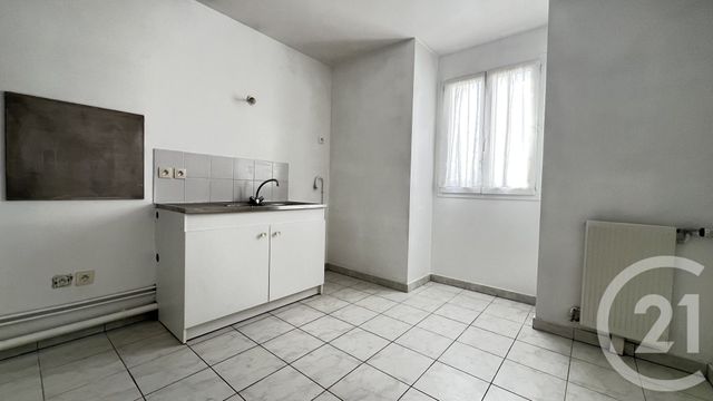 Appartement F4 à vendre - 4 pièces - 77,32 m2 - Bussy St Georges - 77 - ILE-DE-FRANCE