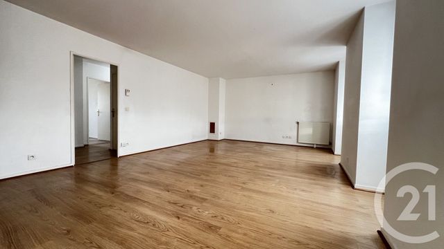 Appartement F4 à vendre - 4 pièces - 77,32 m2 - Bussy St Georges - 77 - ILE-DE-FRANCE