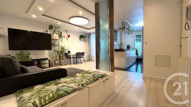 Appartement F4 &agrave; vendre - 4 pi&egrave;ces - 80,02 m2 - Torcy - 77 - ILE-DE-FRANCE