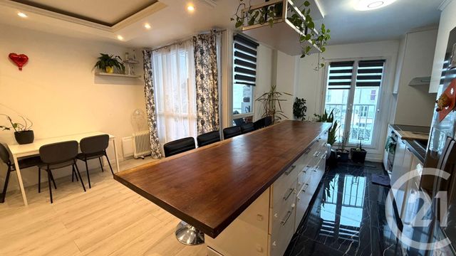 Appartement F4 &agrave; vendre - 4 pi&egrave;ces - 80,02 m2 - Torcy - 77 - ILE-DE-FRANCE