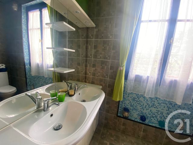 Maison &agrave; vendre - 6 pi&egrave;ces - 95,77 m2 - Vaires Sur Marne - 77 - ILE-DE-FRANCE