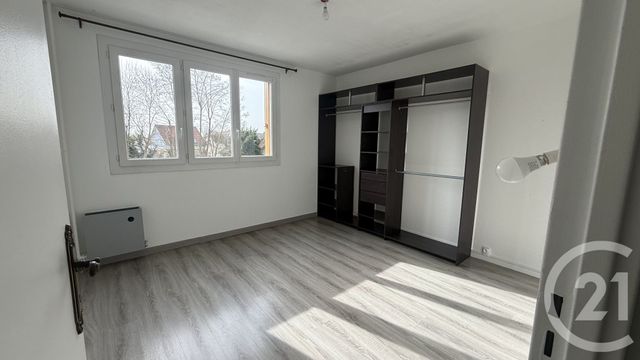 Appartement F3 &agrave; louer - 3 pi&egrave;ces - 63,79 m2 - Brou Sur Chantereine - 77 - ILE-DE-FRANCE