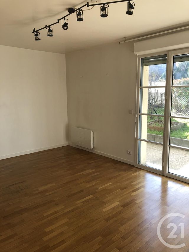 Appartement F3 &agrave; louer - 3 pi&egrave;ces - 64,53 m2 - Vaires Sur Marne - 77 - ILE-DE-FRANCE