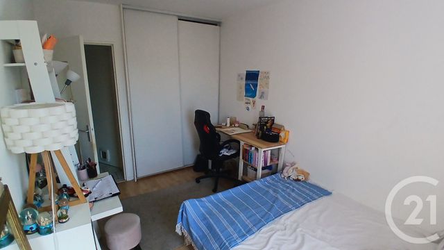 Appartement Duplex &agrave; louer - 4 pi&egrave;ces - 92,01 m2 - Meaux - 77 - ILE-DE-FRANCE