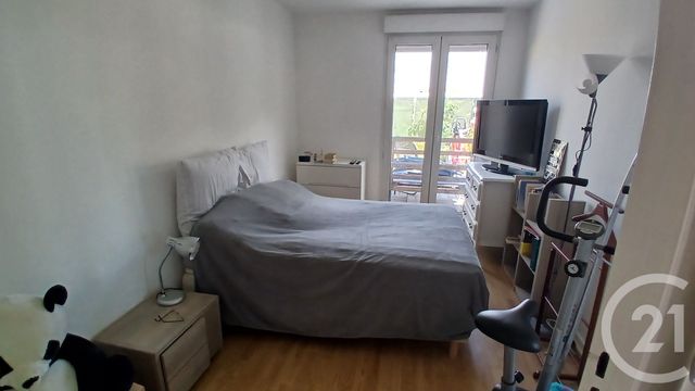 Appartement Duplex &agrave; louer - 4 pi&egrave;ces - 92,01 m2 - Meaux - 77 - ILE-DE-FRANCE
