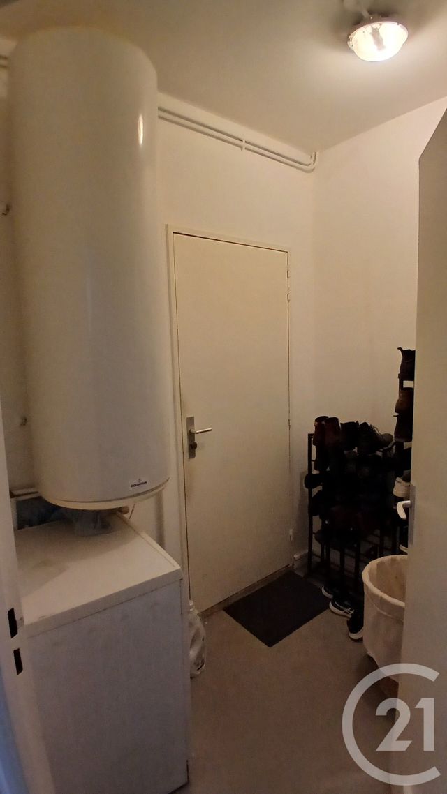 Appartement Duplex &agrave; louer - 4 pi&egrave;ces - 92,01 m2 - Meaux - 77 - ILE-DE-FRANCE