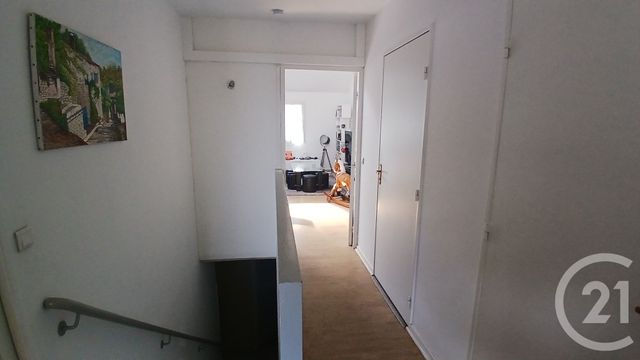 Appartement Duplex &agrave; louer - 4 pi&egrave;ces - 92,01 m2 - Meaux - 77 - ILE-DE-FRANCE