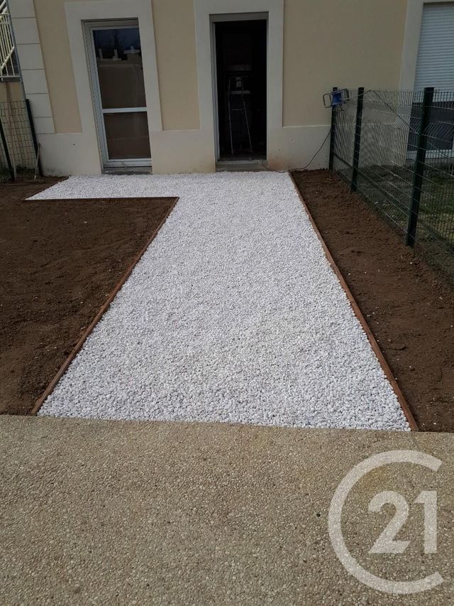 Appartement F2 &agrave; louer - 2 pi&egrave;ces - 27,04 m2 - Couilly Pont Aux Dames - 77 - ILE-DE-FRANCE