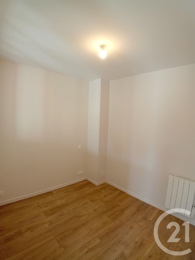 Appartement F2 &agrave; louer - 2 pi&egrave;ces - 27,04 m2 - Couilly Pont Aux Dames - 77 - ILE-DE-FRANCE