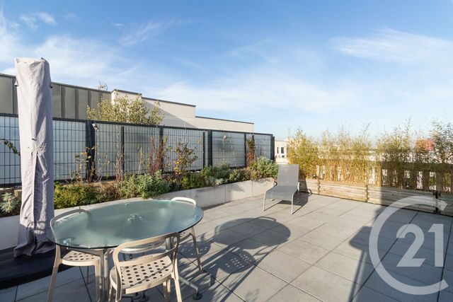 Appartement F5 à vendre - 5 pièces - 106,85 m2 - St Ouen - 93 - ILE-DE-FRANCE