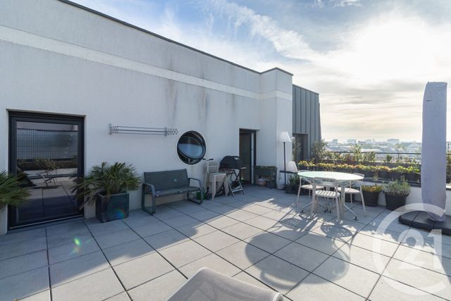 Appartement F5 à vendre - 5 pièces - 106,85 m2 - St Ouen - 93 - ILE-DE-FRANCE