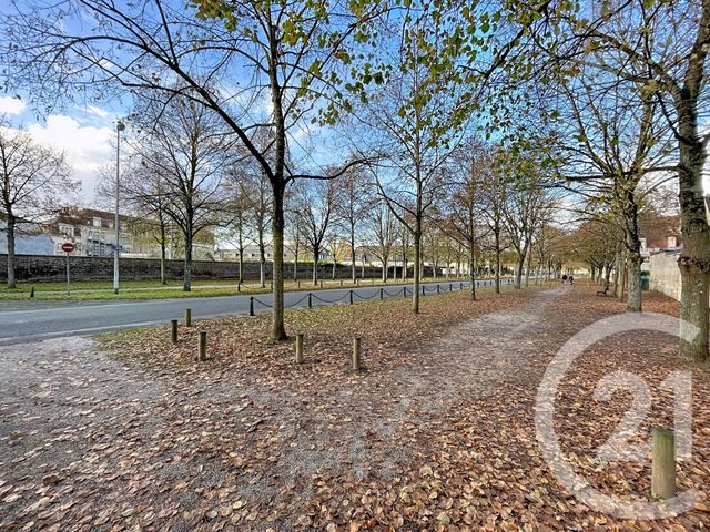 Appartement F2 bis à vendre - 2 pièces - 45,47 m2 - Compiegne - 60 - PICARDIE