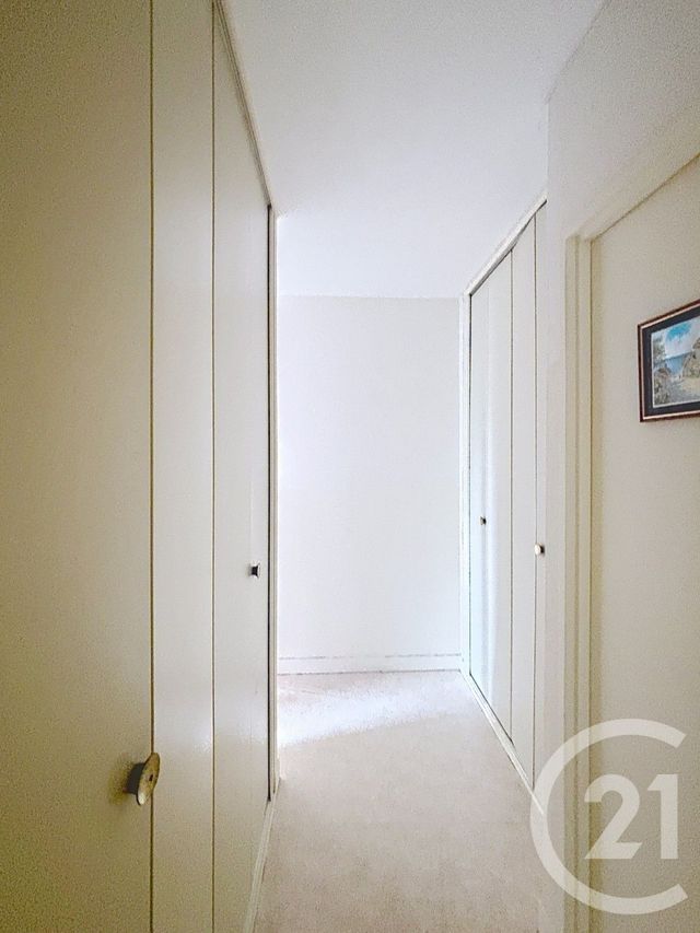 Appartement F3 &agrave; vendre - 3 pi&egrave;ces - 68,80 m2 - Compiegne - 60 - PICARDIE
