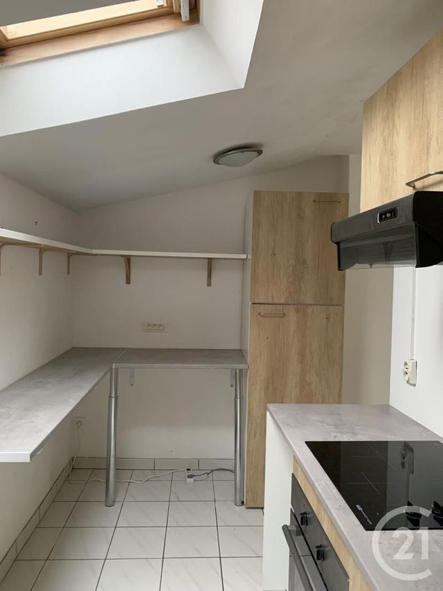 Appartement T3 &agrave; louer - 3 pi&egrave;ces - 58,19 m2 - Jaux - 60 - PICARDIE