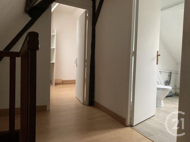 Appartement T3 &agrave; louer - 3 pi&egrave;ces - 58,19 m2 - Jaux - 60 - PICARDIE