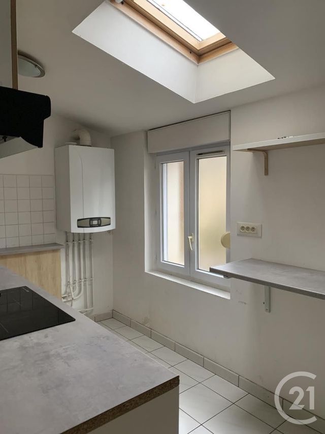 Appartement T3 &agrave; louer - 3 pi&egrave;ces - 58,19 m2 - Jaux - 60 - PICARDIE