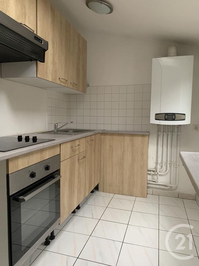 Appartement T3 &agrave; louer - 3 pi&egrave;ces - 58,19 m2 - Jaux - 60 - PICARDIE