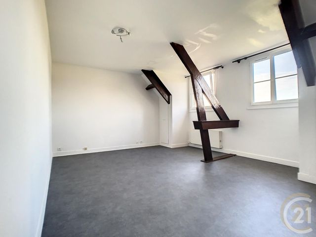 Appartement F1 à vendre - 1 pièce - 28,98 m2 - Compiegne - 60 - PICARDIE
