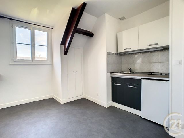Appartement F1 à vendre - 1 pièce - 28,98 m2 - Compiegne - 60 - PICARDIE