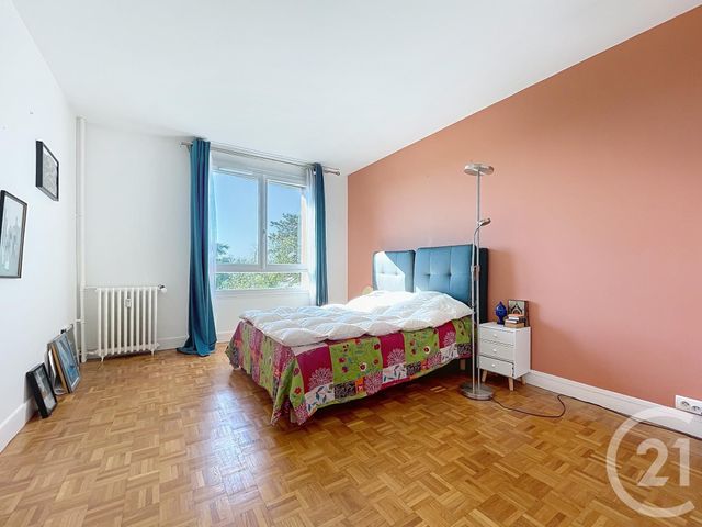 Appartement F4 à vendre - 4 pièces - 85,61 m2 - Compiegne - 60 - PICARDIE