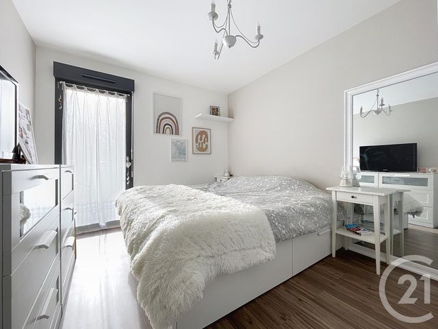 Appartement T3 à vendre - 3 pièces - 64,84 m2 - Compiegne - 60 - PICARDIE