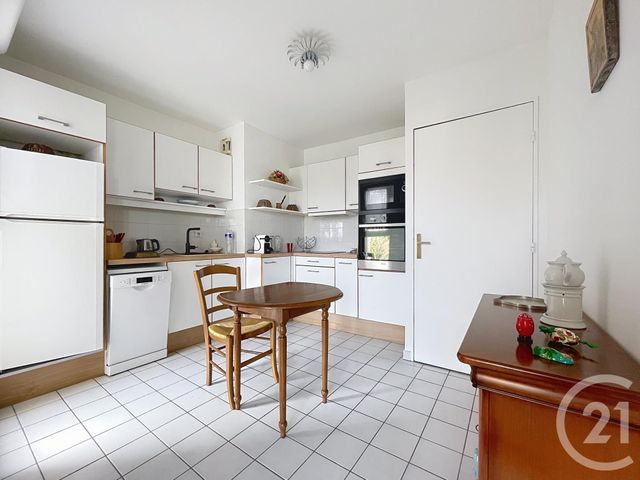 Appartement F2 à vendre - 2 pièces - 60,97 m2 - Compiegne - 60 - PICARDIE