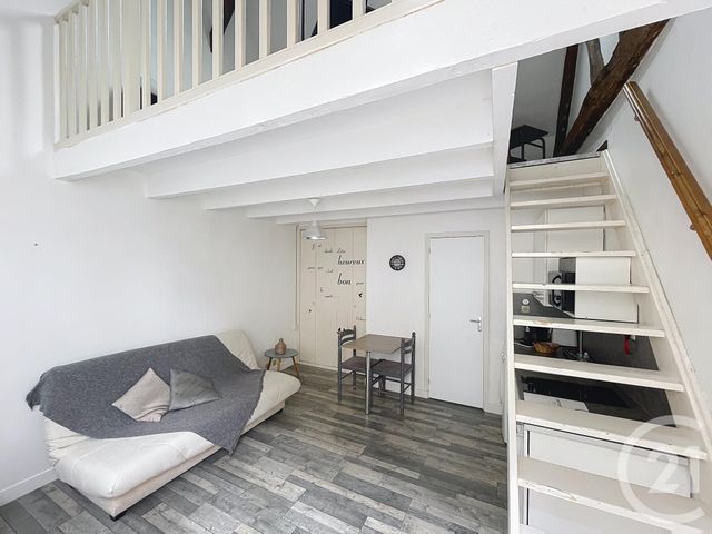 Appartement à vendre - 2 pièces - 25,45 m2 - Compiegne - 60 - PICARDIE