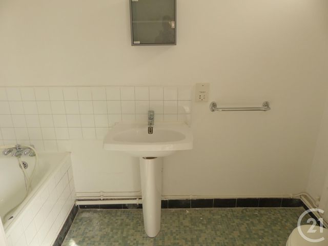 Appartement a louer compiegne - 1 pièce(s) - 23 m2 - Surfyn