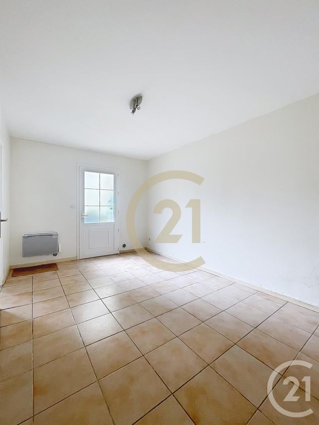 Appartement F3 à louer - 4 pièces - 87,73 m2 - Pierrefonds - 60 - PICARDIE