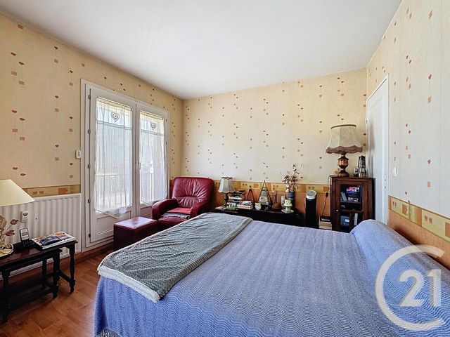 Appartement F5 à vendre - 5 pièces - 93,38 m2 - Compiegne - 60 - PICARDIE