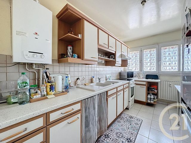 Appartement F5 à vendre - 5 pièces - 93,38 m2 - Compiegne - 60 - PICARDIE