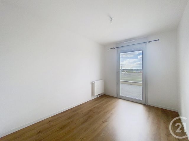 Appartement F3 à vendre - 3 pièces - 71,91 m2 - Margny Les Compiegne - 60 - PICARDIE