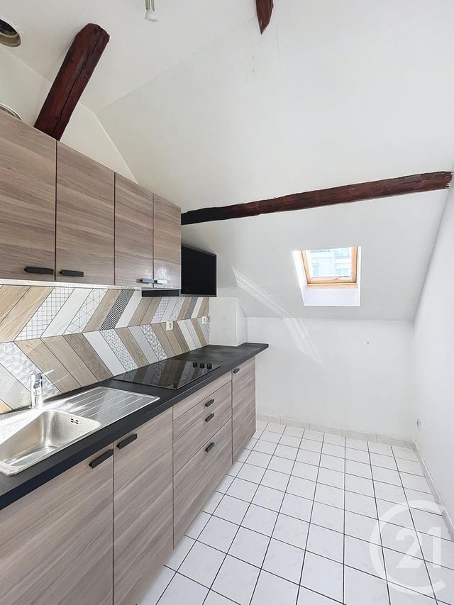 Appartement à vendre - 2 pièces - 46,18 m2 - Compiegne - 60 - PICARDIE