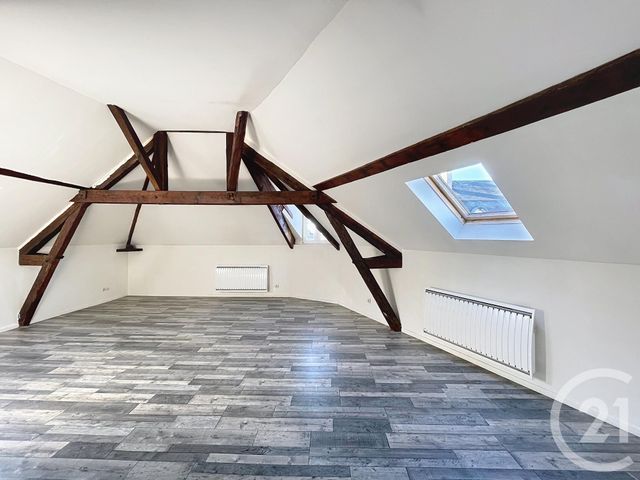 Appartement à vendre - 2 pièces - 46,18 m2 - Compiegne - 60 - PICARDIE