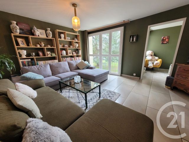 Appartement F3 à vendre - 3 pièces - 82,50 m2 - Compiegne - 60 - PICARDIE