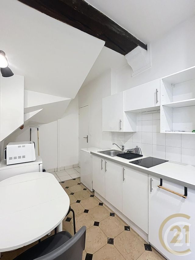 Appartement F1 &agrave; louer - 1 pi&egrave;ce - 20,23 m2 - Compiegne - 60 - PICARDIE