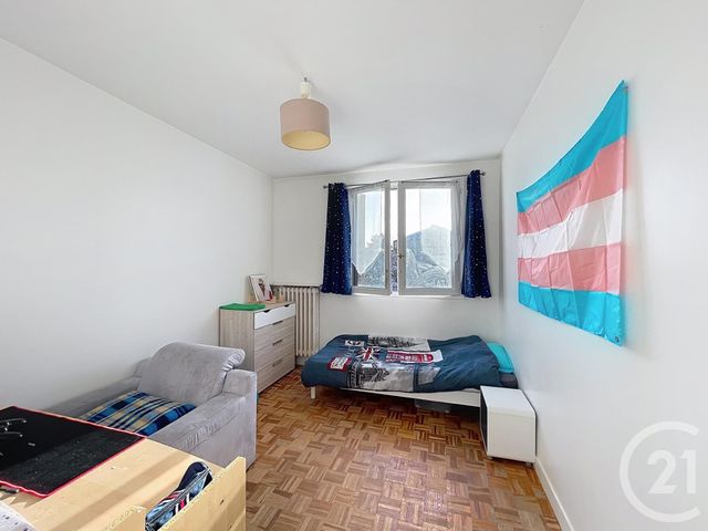 Appartement T4 à vendre - 4 pièces - 72 m2 - Compiegne - 60 - PICARDIE