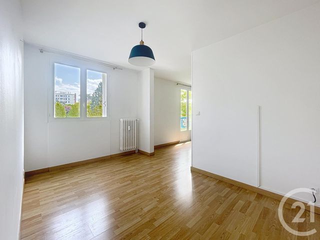 Appartement T4 &agrave; vendre - 4 pi&egrave;ces - 74,87 m2 - Compiegne - 60 - PICARDIE