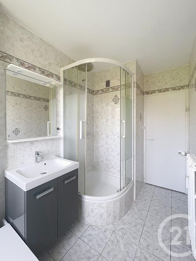 Appartement T4 &agrave; vendre - 4 pi&egrave;ces - 74,87 m2 - Compiegne - 60 - PICARDIE