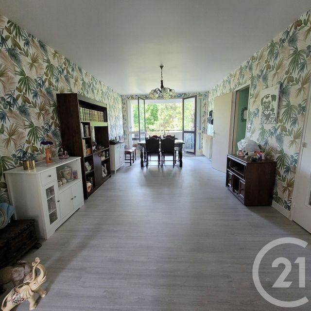 Appartement F3 &agrave; vendre - 3 pi&egrave;ces - 76,12 m2 - Compiegne - 60 - PICARDIE