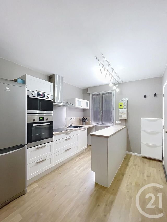 Appartement F2 à vendre - 2 pièces - 50,68 m2 - Compiegne - 60 - PICARDIE