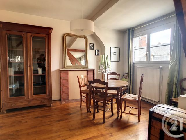 Appartement F3 à louer - 3 pièces - 69 m2 - Compiegne - 60 - PICARDIE