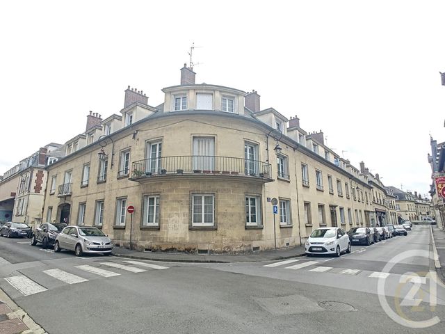 Appartement F3 à louer - 3 pièces - 69 m2 - Compiegne - 60 - PICARDIE