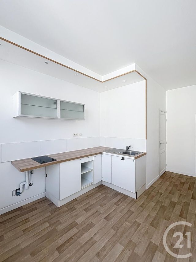 Appartement F2 &agrave; louer - 2 pi&egrave;ces - 41,32 m2 - Compiegne - 60 - PICARDIE