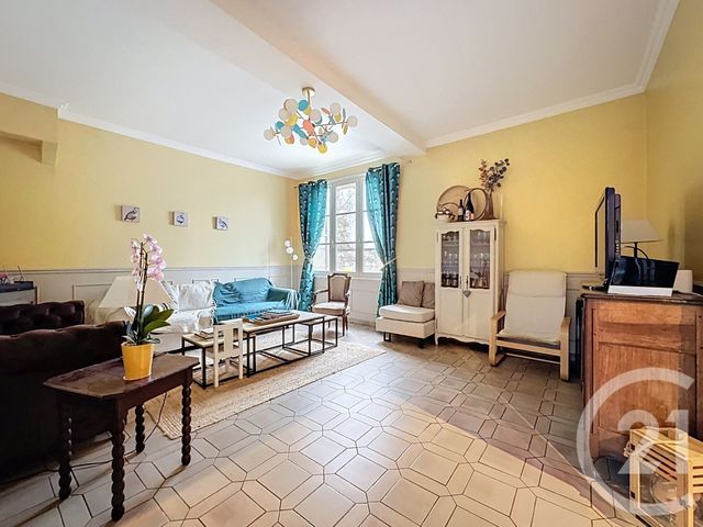 Maison à vendre - 7 pièces - 185 m2 - Coudun - 60 - PICARDIE